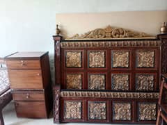 High-Quality Used Furniture for Sale - Excellent Condition