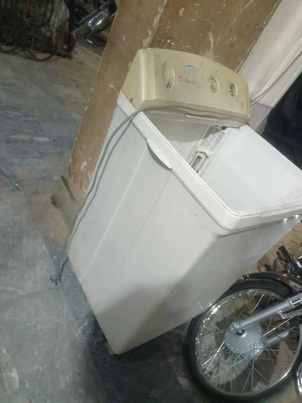 Dawlance Washing machine 3