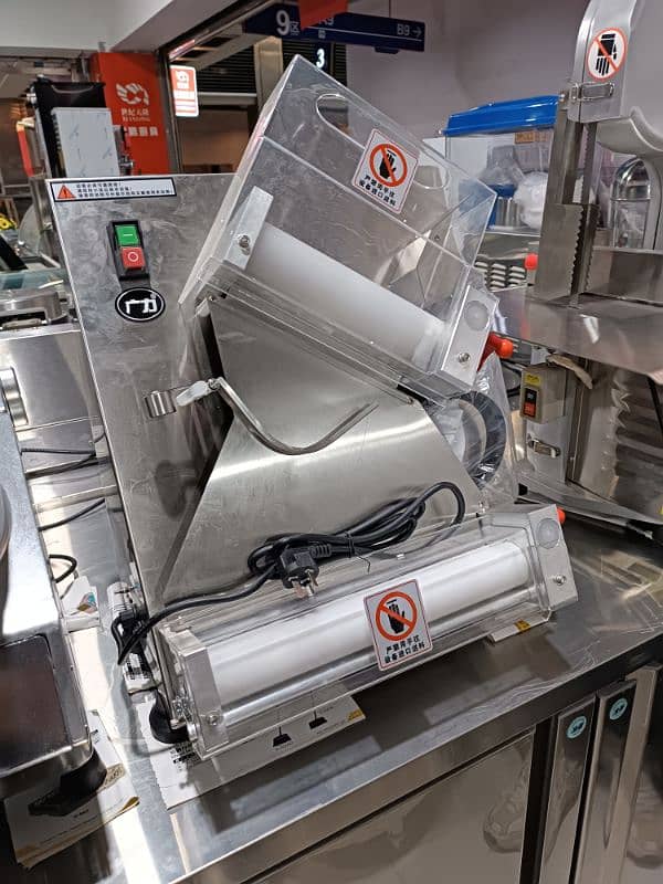 Henny Penny Pressure Fryer & All Kitchen Equipment Available For Sale 13