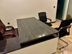 Executive Boss Table With Executive Chair