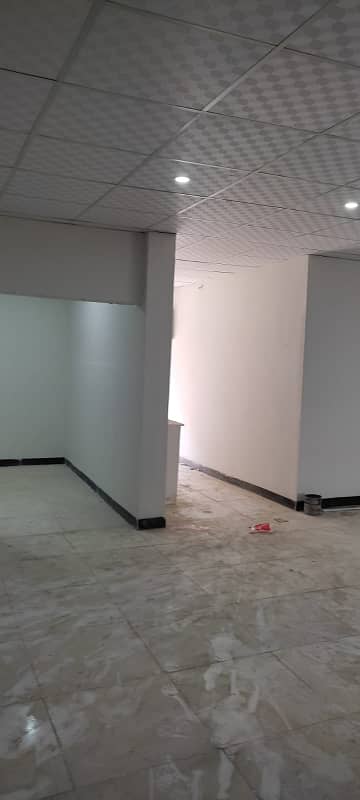 DEFENCE 1600 Square Feet Ground Floor For Rent For Office/Showroom Space 7