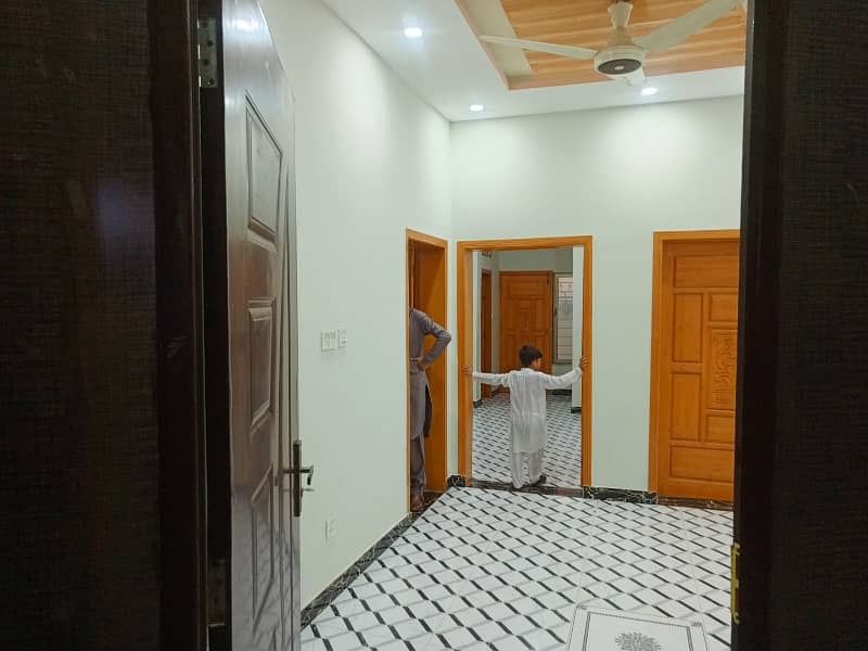 8 MARLA UPPER PORTION FOR RENT IN F-17 ISLAMABAD 12