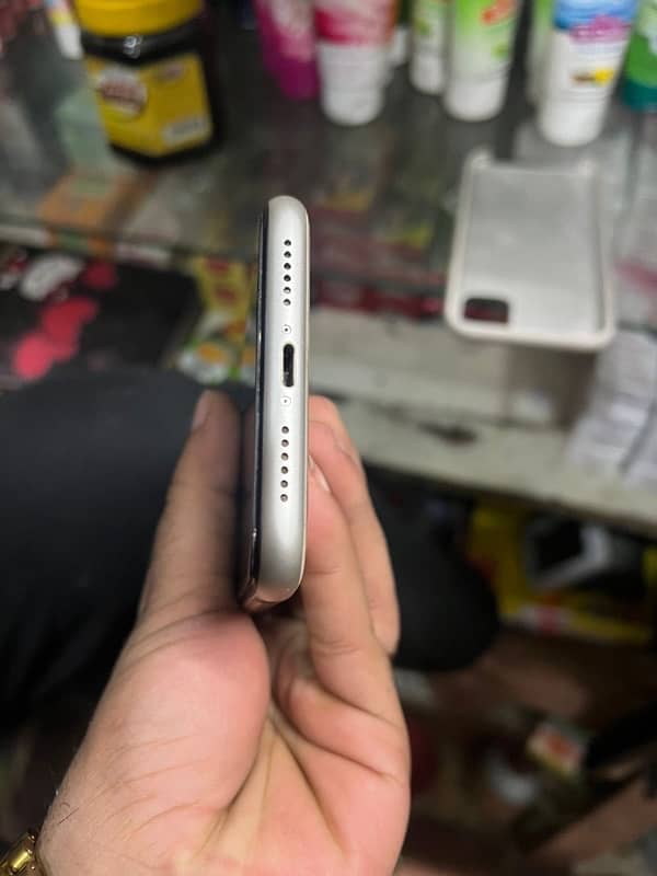 iphone 11 64gb 3