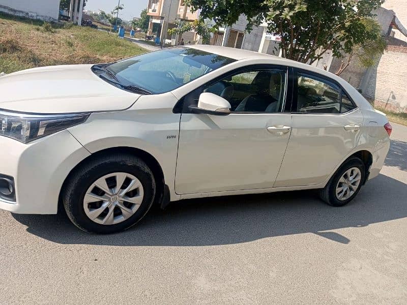 Toyota Corolla XLI 2015 4