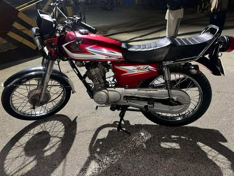 Honda 125 Model 16 genuine 4