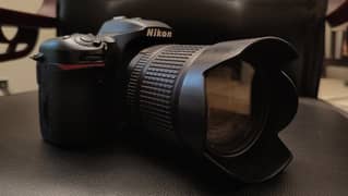 Nikon D7500 with 18-140mm Complete Box