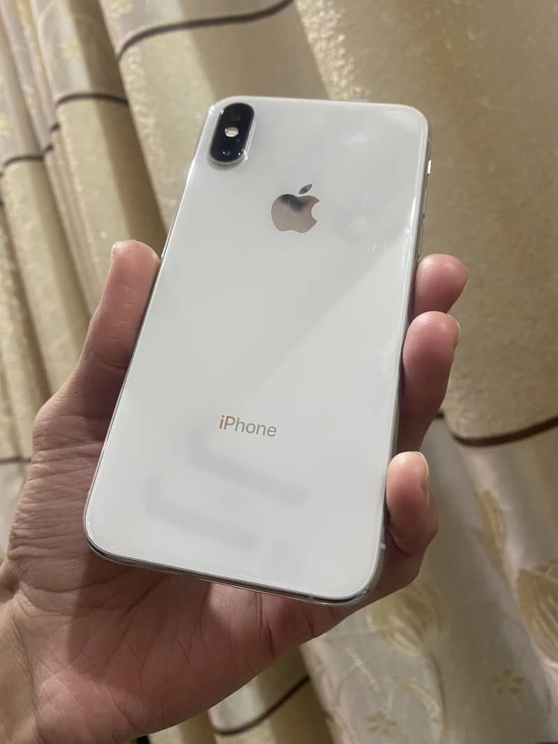 Apple iPhone XS 9