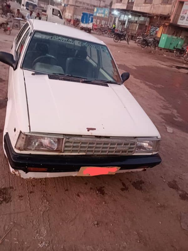 Nissan Sunny 1986 9