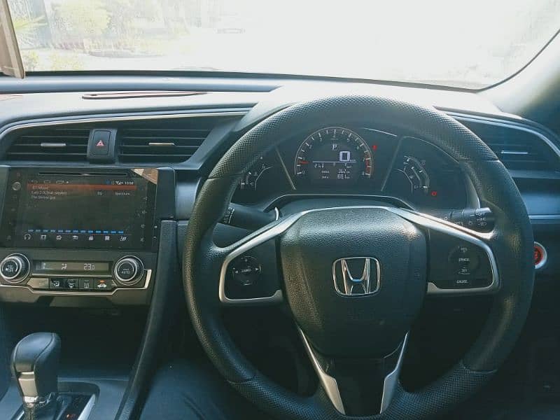 Honda Civic Oriel 2017 5