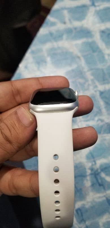 apple watch series 8 2