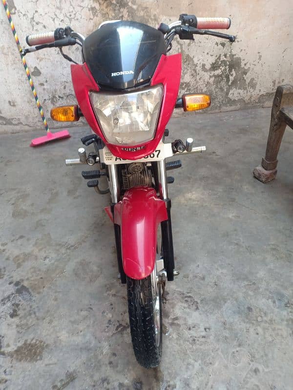 Honda pridor 100 cc 4