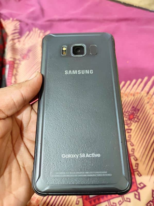 Samsung s8 active non pta 4gb 64gb sim working. 9