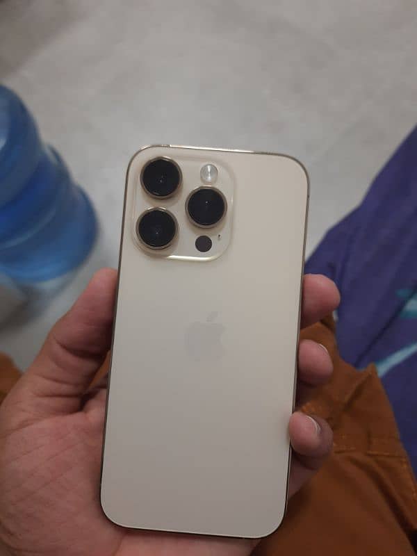 iphone 14 pro 2