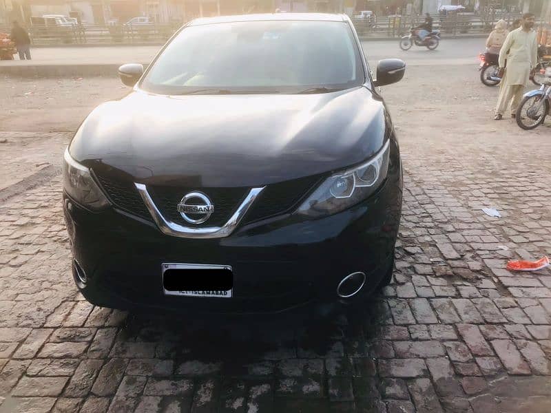 Nissan Qashqai 2014 1