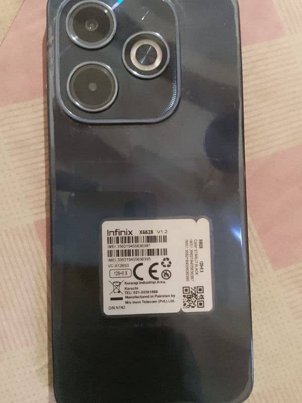 Infinix Hot 40i  8/128 0