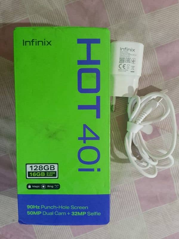 Infinix Hot 40i  8/128 3