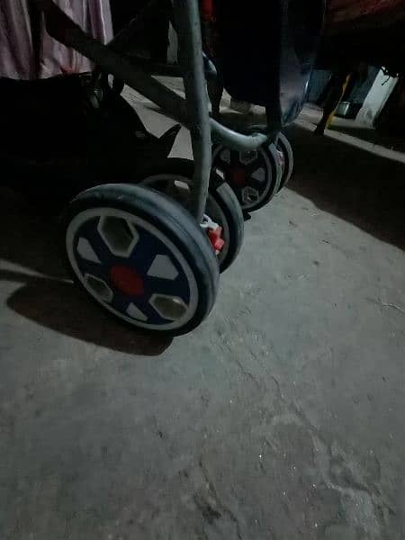 6 month used walker all ok condition 0