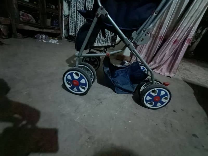 6 month used walker all ok condition 4