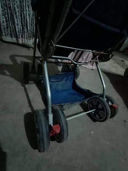 6 month used walker all ok condition 5