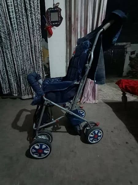 6 month used walker all ok condition 9