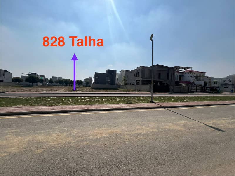 1-KANAL PLOT FOR SALE, ON GROUND, Possession, LDA APPROVED, IN TALHA BLOCK- BAHRIA TOWN LAHORE 1