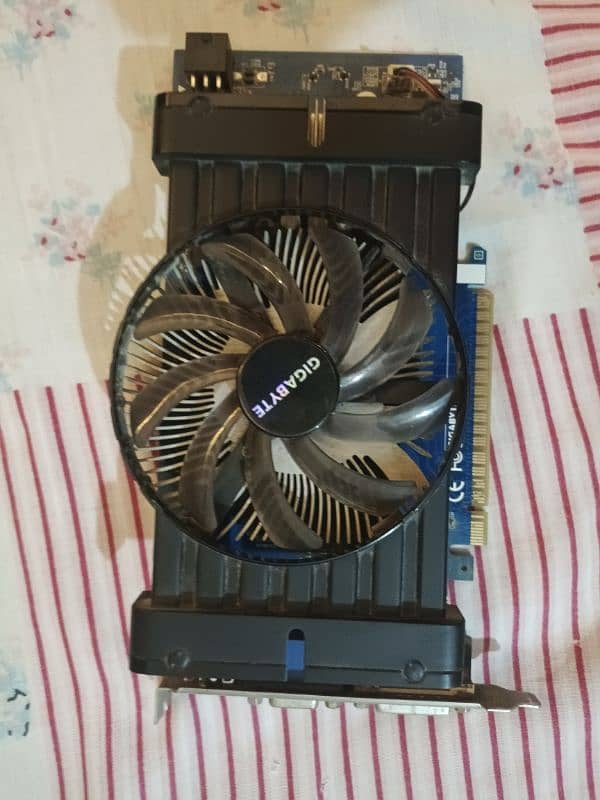 gigabyte 550 ti 0