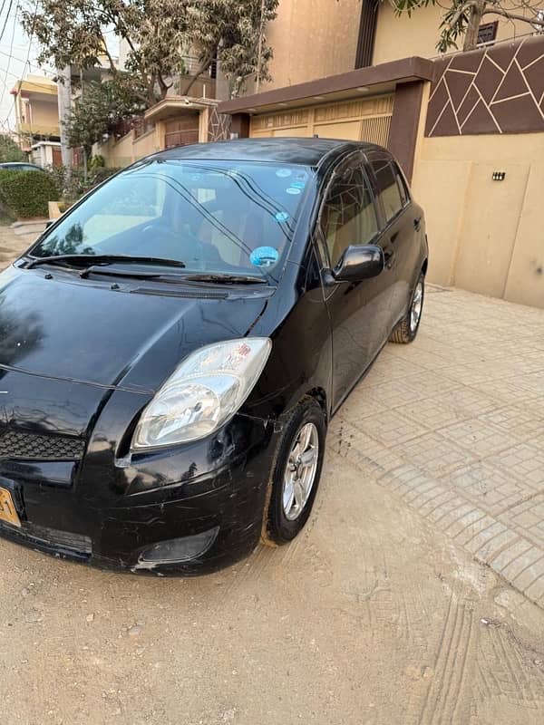 Toyota Vitz 2010 4