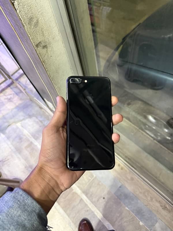 iphone 7 plus 128Gb pta approved 7