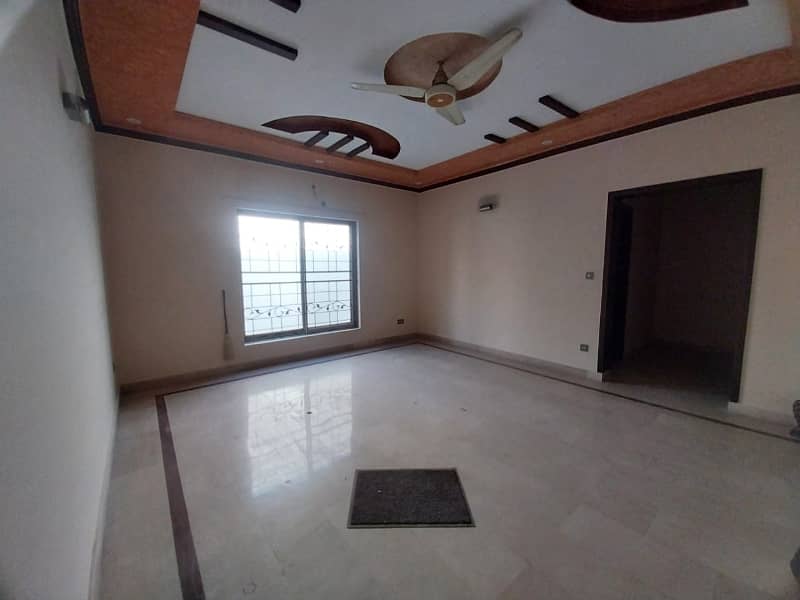 1 Kanal Upper Portion Available For Rent Good Location 8