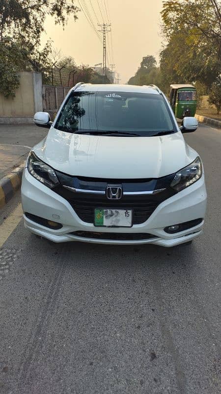 Honda Vezel 2015 1