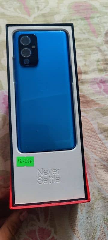 OnePlus 9 4