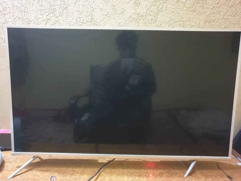 full led HS tv 0