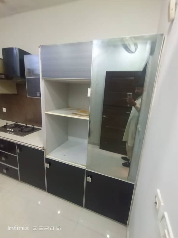 10 Marla Upper Portion Available For Rent With Gass Good Location 11