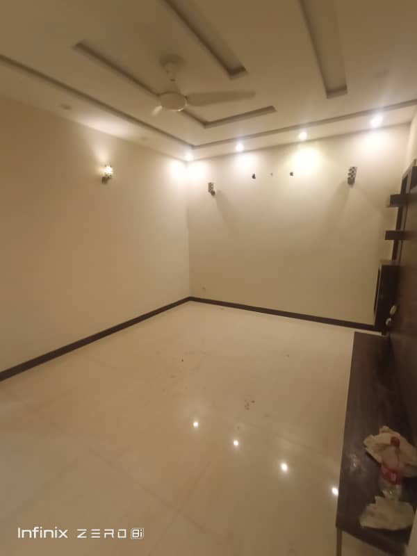 10 Marla Upper Portion Available For Rent With Gass Good Location 16