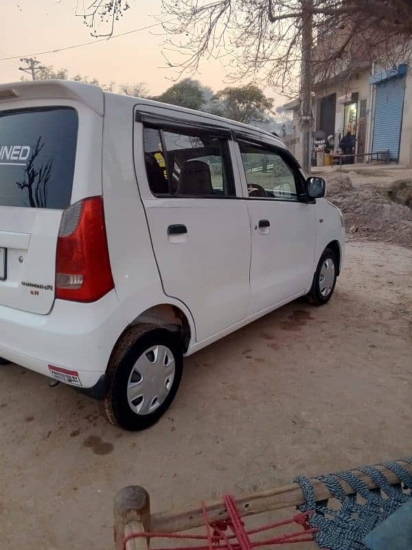 Suzuki Wagon R 2014 Model urgent sale 2