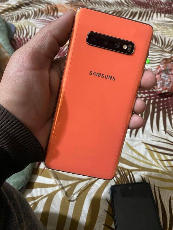 Samsung S10+ 0