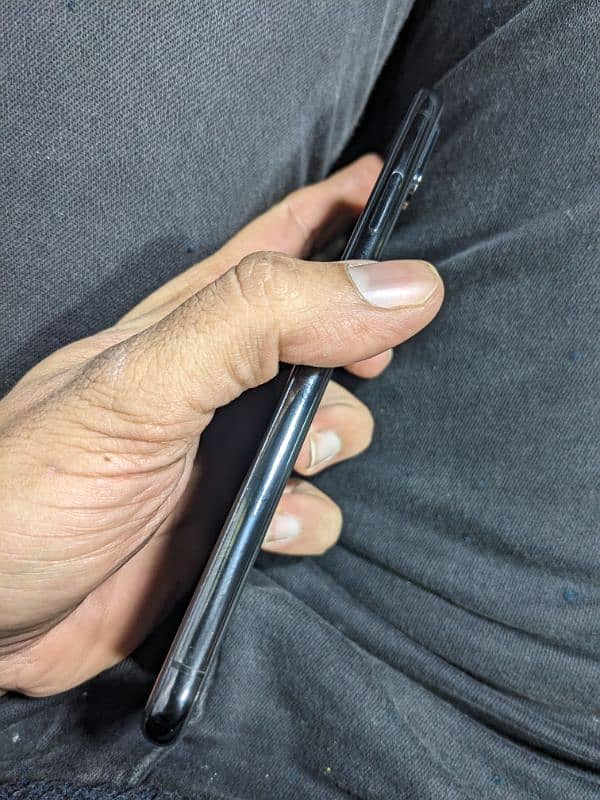 I phone xs max PTA 4