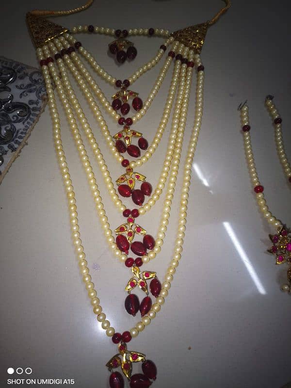 jewellery set 1