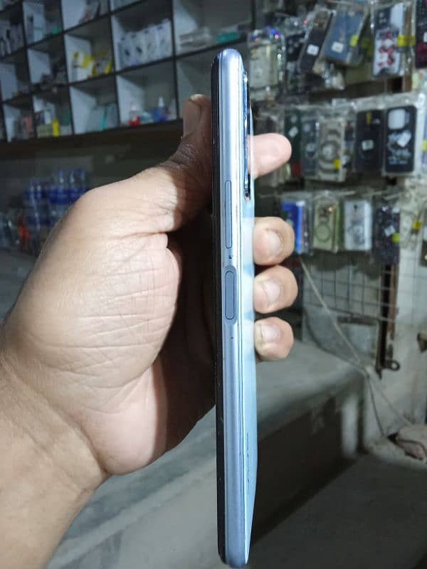 VIVO Y20 3