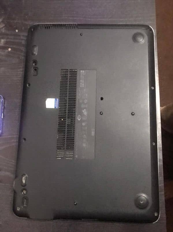 HP i5 7th gen 8 gb ram 256ssd m2 1