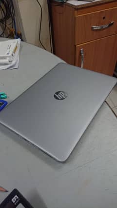 HP EliteBook 840 G4 - 7th Gen Core i5 7200u. Touchscreen