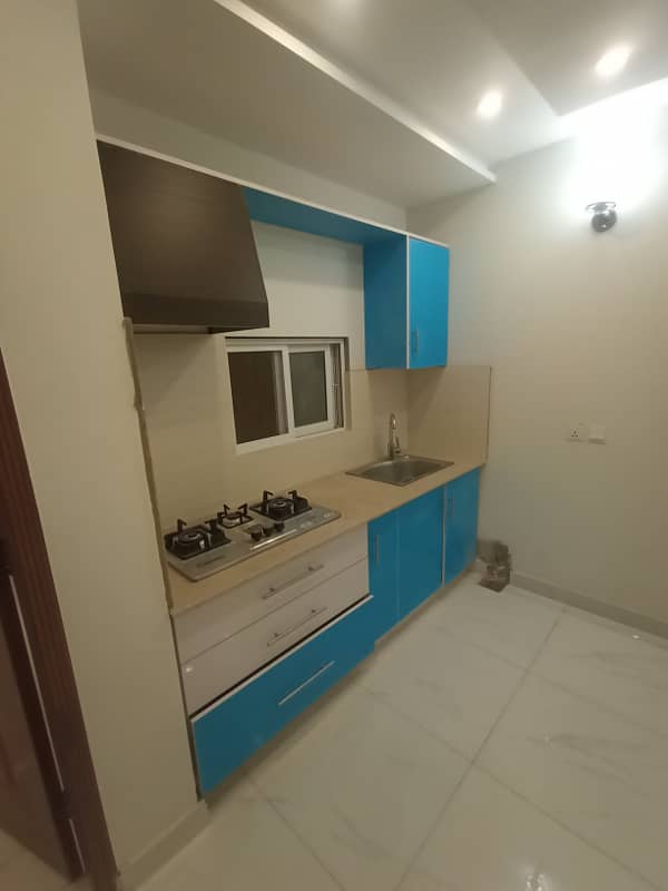 4 Marla Flat Available For Rent Good Location 2