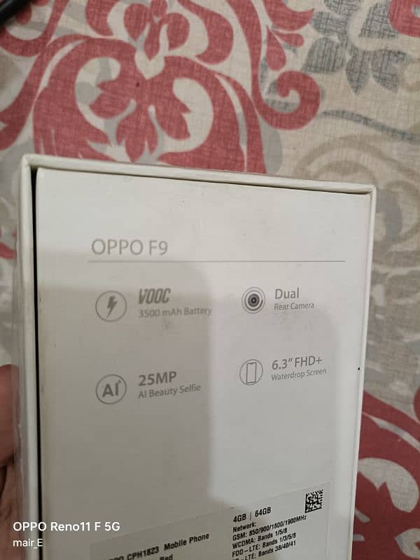 OPPO mobile F9 4 64 12