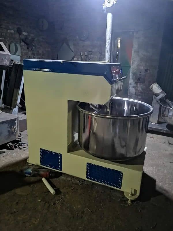 Best Dough Mixer | Ata Mixer | Spiral Mixer | Haleem mixer 2