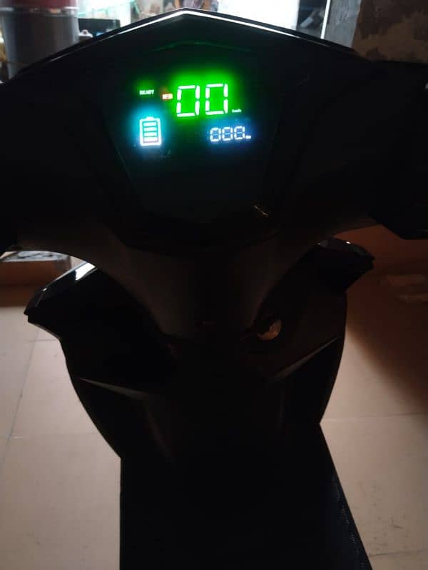 Jolta electric scooter black color 7