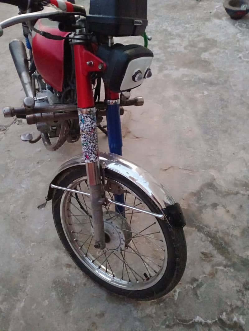 Honda CG 125 2005 8