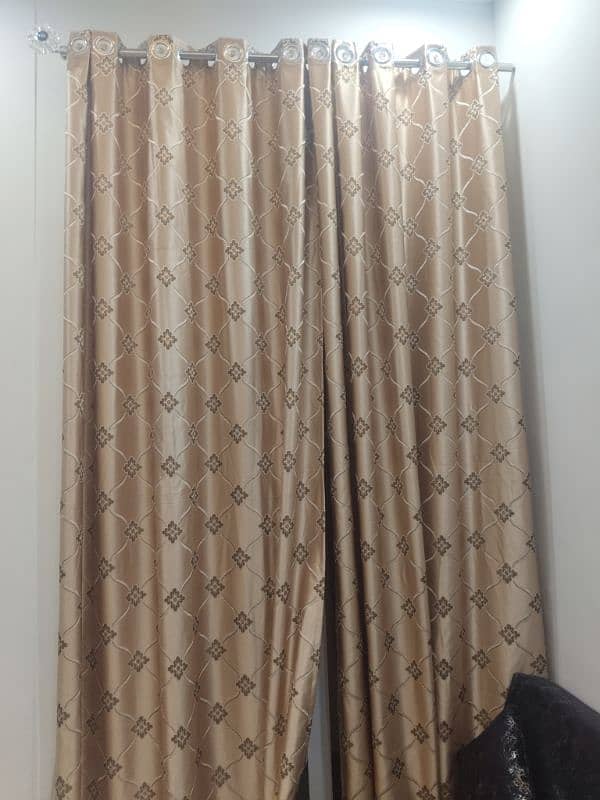 4 curtains for sale in very cheap price 0