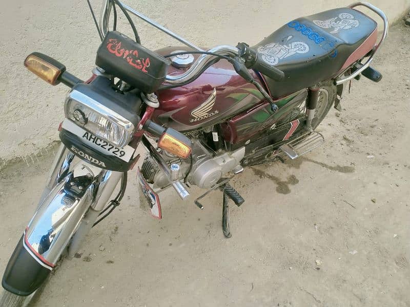 Honda 70 2021 k 11 month nakli h koi Kam ni huny Wala Aone condition h 1