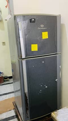 Dawlance Medium Size Fridge for Sale