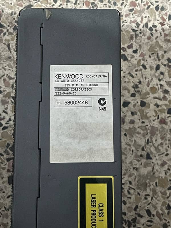 KENWOOD cd Auto changer 2